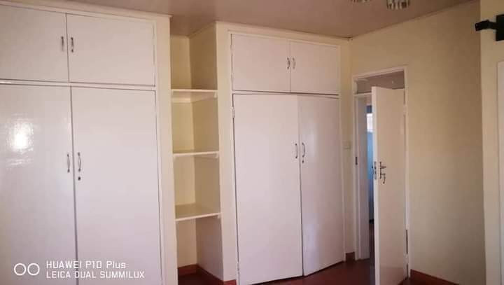 3-bedroom-flat-for-rent-in-ibex-hill-big-3