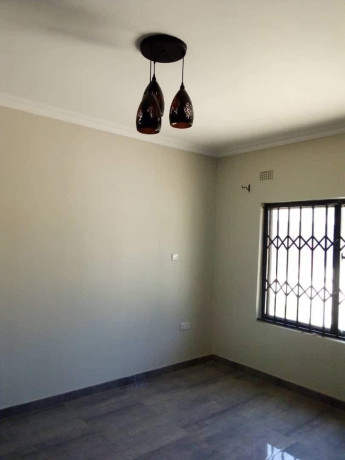 2-bedroom-flat-for-rent-in-makeni-big-0