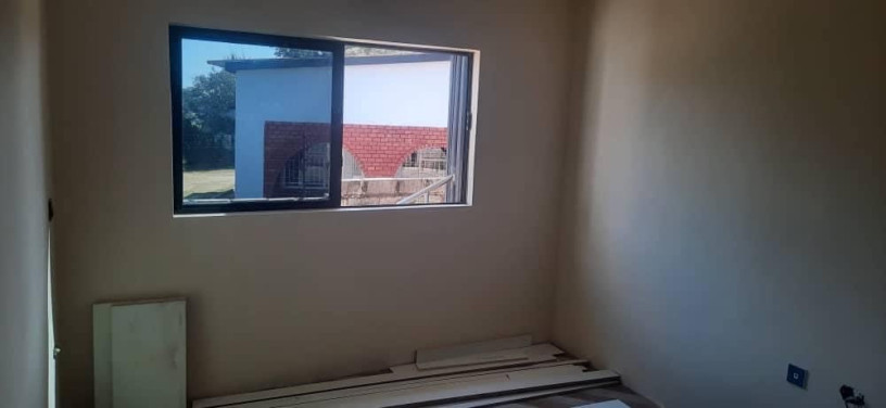 3-bedroom-flat-for-rent-in-ibex-hill-big-5