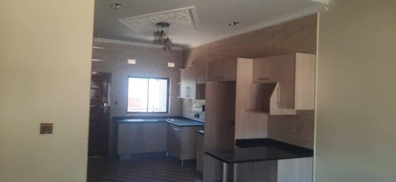 3-bedroom-flat-for-rent-in-ibex-hill-big-4