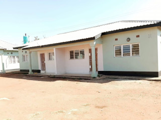 2-bedroom-flat-for-rent-in-chalala