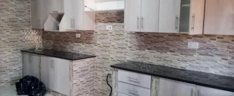 2-bedroom-flat-for-rent-in-ibex-hill-big-7