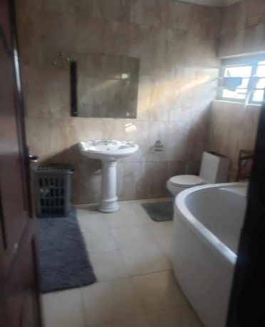 3-bedroom-house-for-rent-in-chilanga-big-7