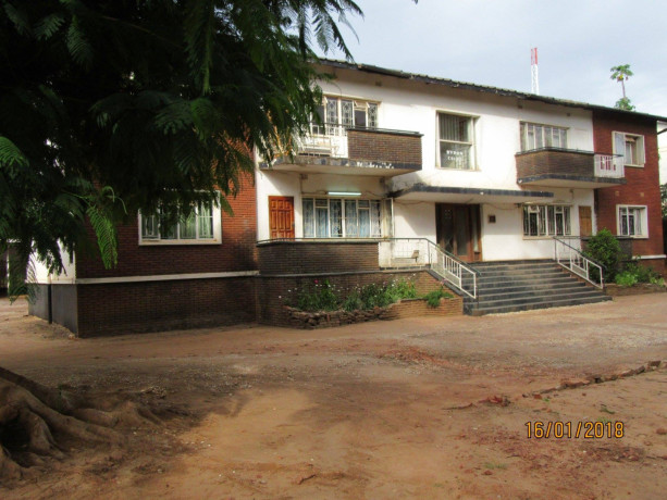 2-bedroom-flat-in-ridgeway-lusaka-big-0
