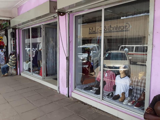 shop-for-sale-in-town-centre-big-2