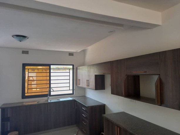 3-bedroom-flats-for-sale-in-ibex-hill-big-3