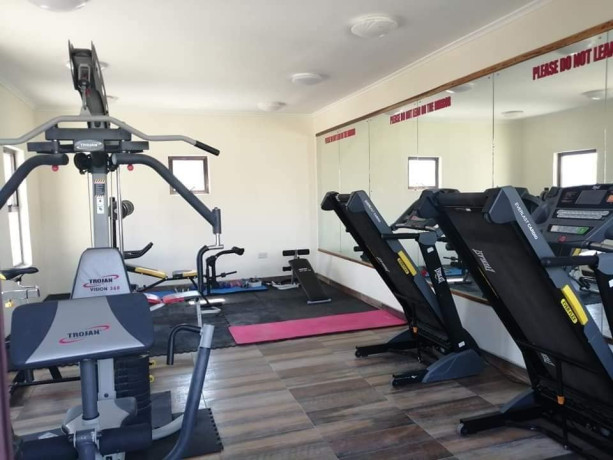 3-bedroom-apartment-for-rent-in-emmasdale-big-6