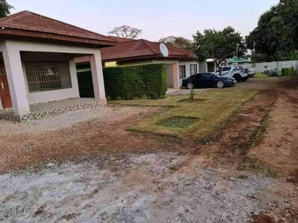 43-bedroom-flats-for-sale-in-chilanga-big-2