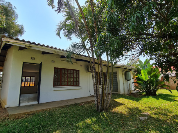 3-bedroom-house-for-sale-in-rhodespark-big-2