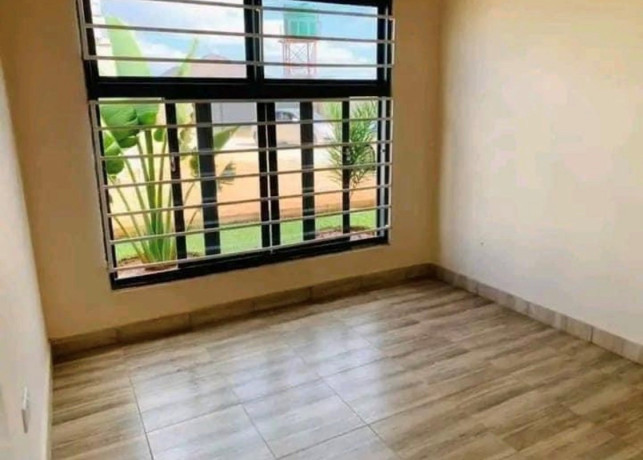 3-bedroom-flat-for-rent-in-ibex-hill-big-2