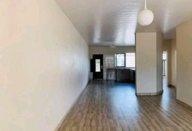 3-bedroom-flat-for-rent-in-ibex-hill-big-3