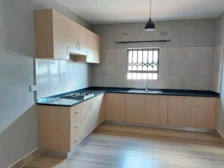 2-bedroom-flat-for-rent-in-lilayi-estate