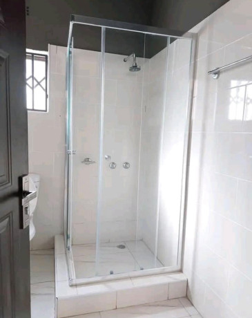 2-bedroom-flat-for-rent-in-lilayi-estate-big-4