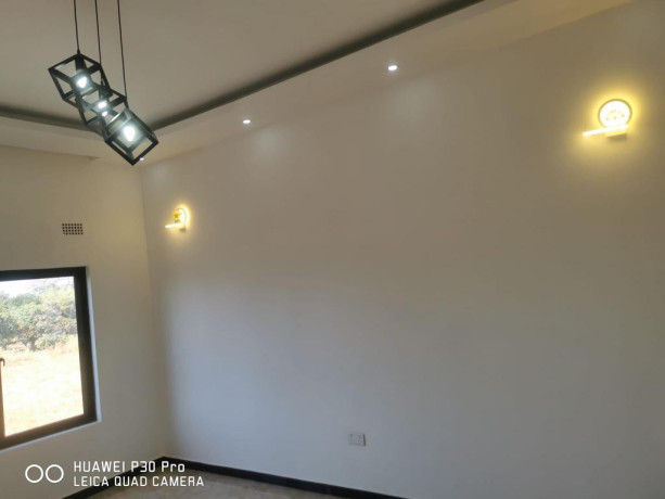 3-bedroom-flat-for-rent-in-makeni-big-3