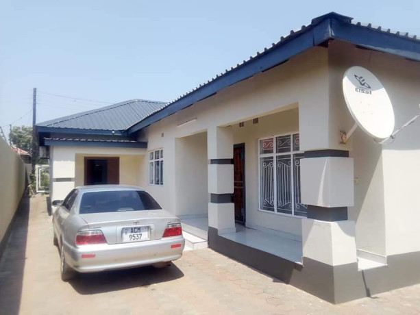 4-bedroom-house-for-sale-in-salama-park-big-8