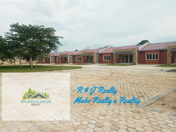 2-bedroom-apartments-for-sale-in-ibex-hill-big-6