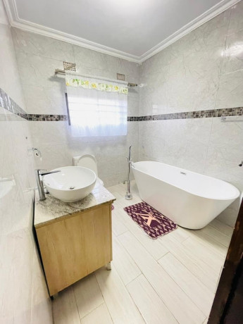 3-bedroom-house-for-sale-in-lilayi-estates-big-1