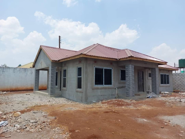 3-bedroom-flats-for-sale-in-chalala-big-0