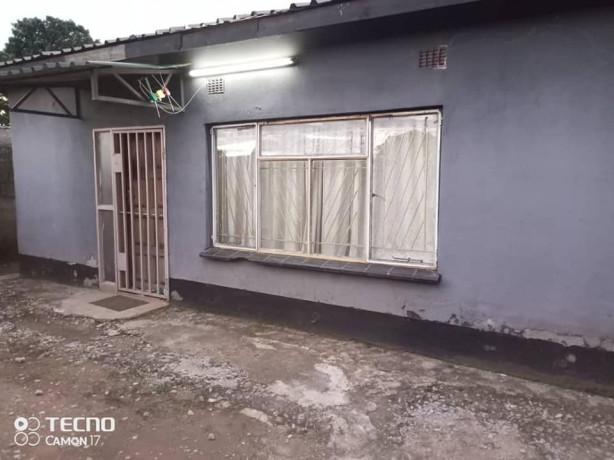 3-bedroom-house-for-sale-in-chilenje-big-3