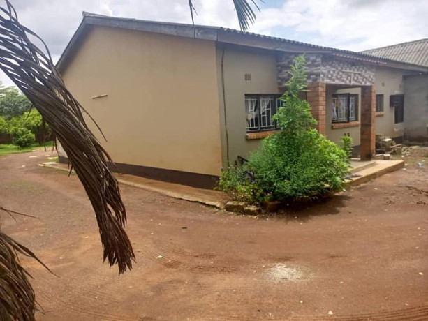 4-bedroom-house-for-sale-in-libala-south-big-2