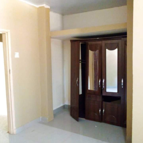 2-bedroom-flat-for-rent-in-chalala-big-8