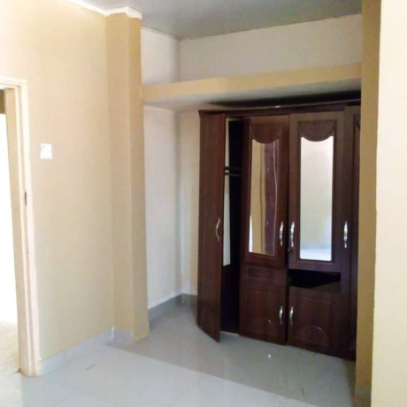 2-bedroom-flat-for-rent-in-chalala-big-2