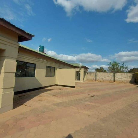 3-bedroom-flat-for-rent-in-ibex-hill-big-1