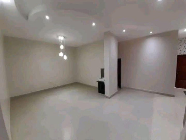 3-bedroom-flat-for-rent-in-makeni-big-7