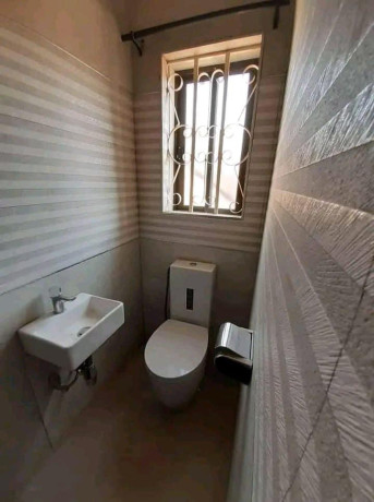 3-bedroom-flat-for-rent-in-makeni-big-4