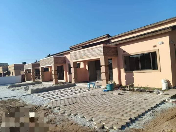 2-bedroom-flat-for-rent-in-chalala-big-9