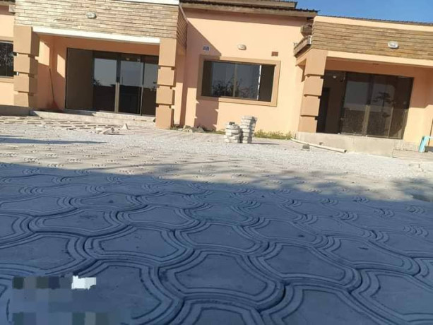 2-bedroom-flat-for-rent-in-chalala-big-8