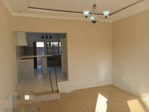 2-bedroom-flat-for-rent-in-chalala-big-6