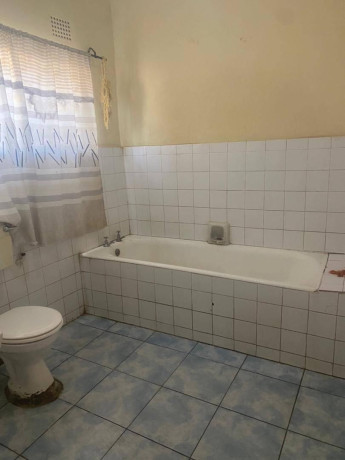 3-bedroom-flat-for-rent-in-rhodespark-big-3