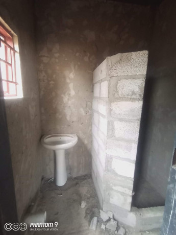 4-bedroomed-flat-for-sale-in-ibex-meanwood-big-5