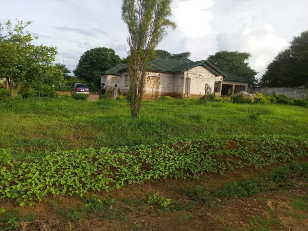 4-bedroom-house-for-sale-in-state-lodge-big-3