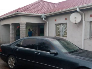 3-2-bedroom-flats-for-sale-in-jacaranda-villa