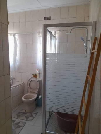 fully-furnished-4-bedroom-house-for-rent-in-makeni-big-6