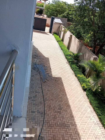 3-bedroom-flat-for-rent-in-new-kasama-big-9