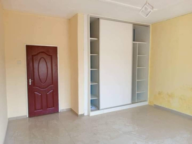 3-bedroom-flat-for-rent-in-new-kasama-big-5