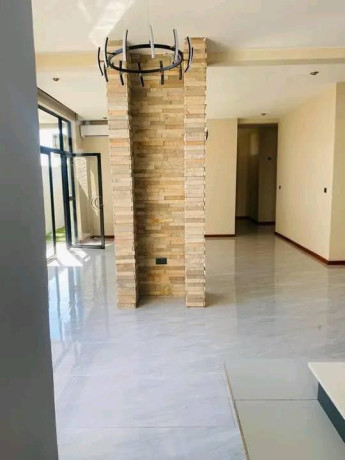 3-bedroom-flat-for-rent-in-makeni-big-2