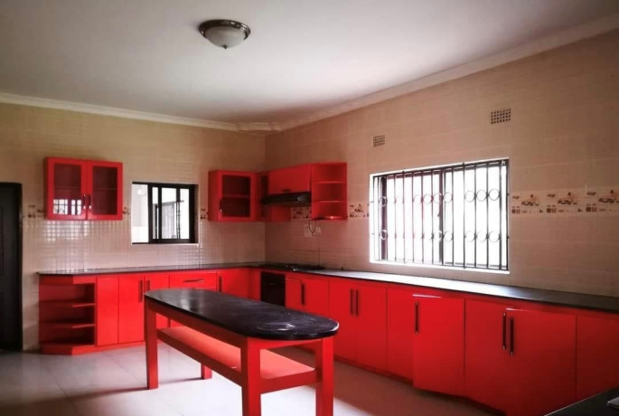 4-bedroom-house-for-rent-in-eureka-park-big-2