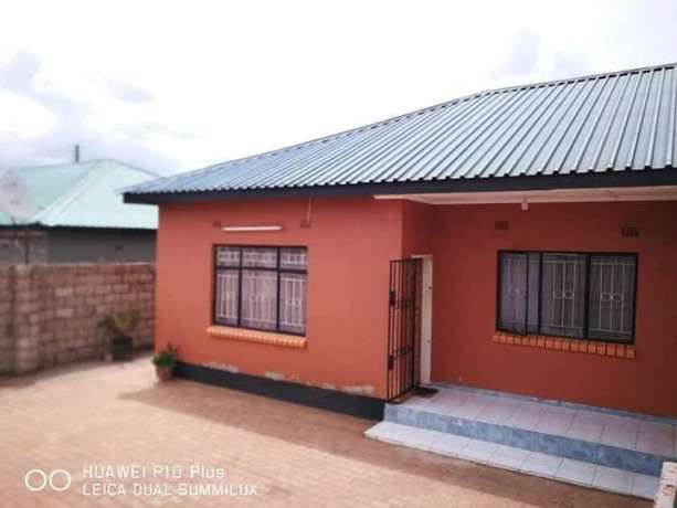 2-bedroom-semi-detached-flats-for-sale-in-libala-south-big-3