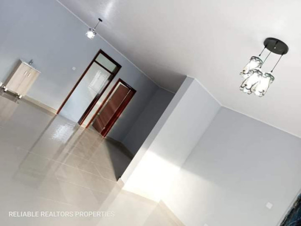 3-bedroom-flat-for-rent-in-makeni-big-4