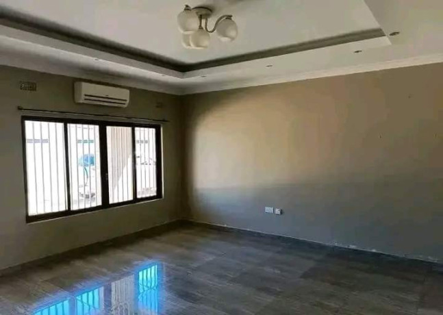 2-bedroom-flat-for-rent-in-meanwood-ibex-big-7