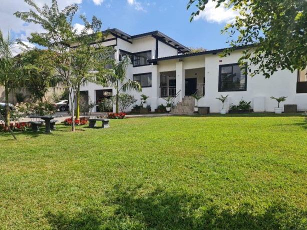 4-bedroom-house-for-rent-in-rhodespark-big-3