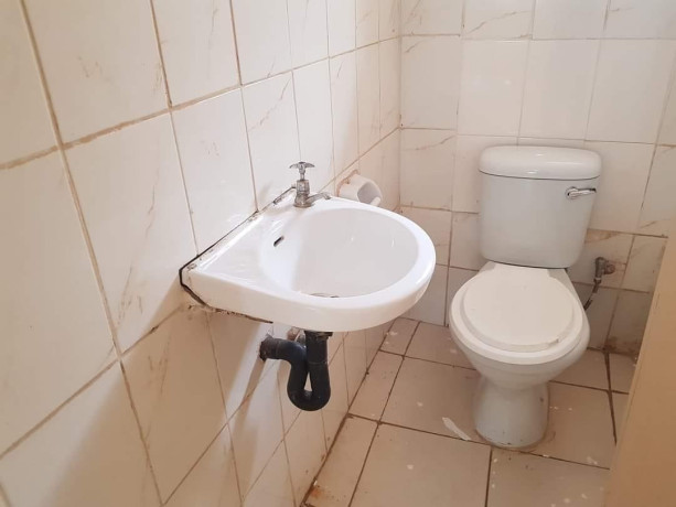 bedsitter-for-rent-in-avondale-big-1