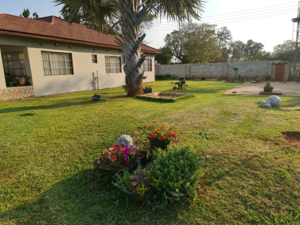 4-by-3-bedroom-flats-for-sale-in-makeni-big-0