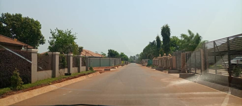 44m-by-42m-plot-for-sale-in-meanwood-ibex-big-1