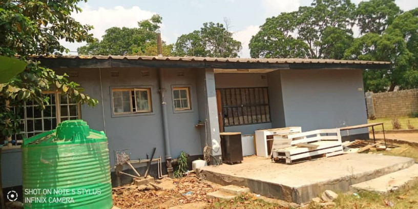 3-bedroom-house-for-sale-in-olympia-big-4