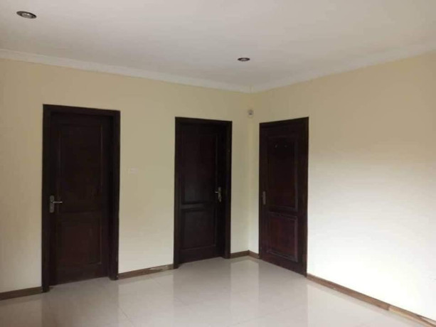 5-bedroom-house-for-sale-in-woodlands-extension-big-2